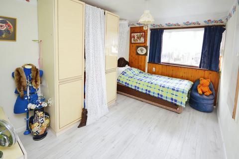 Cedar Wood First Avenue, Stanford-le-hope, SS17 8AA