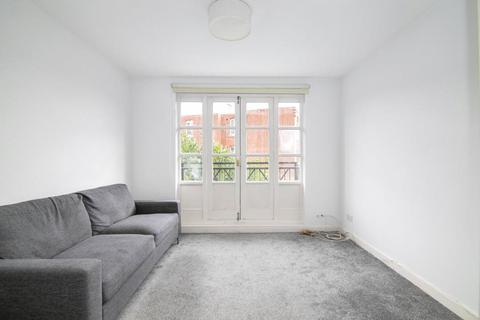 2 bedroom apartment to rent, Bridgewalk Heights, 80 Weston Street, London, SE1