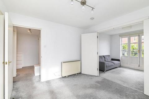 2 bedroom apartment to rent, Bridgewalk Heights, 80 Weston Street, London, SE1