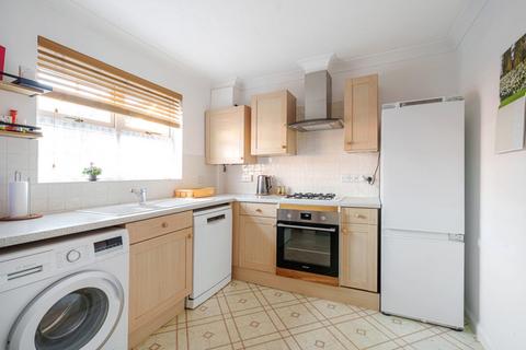 3 bedroom terraced house for sale, Artillery Mews, Tilehurst Road, Reading