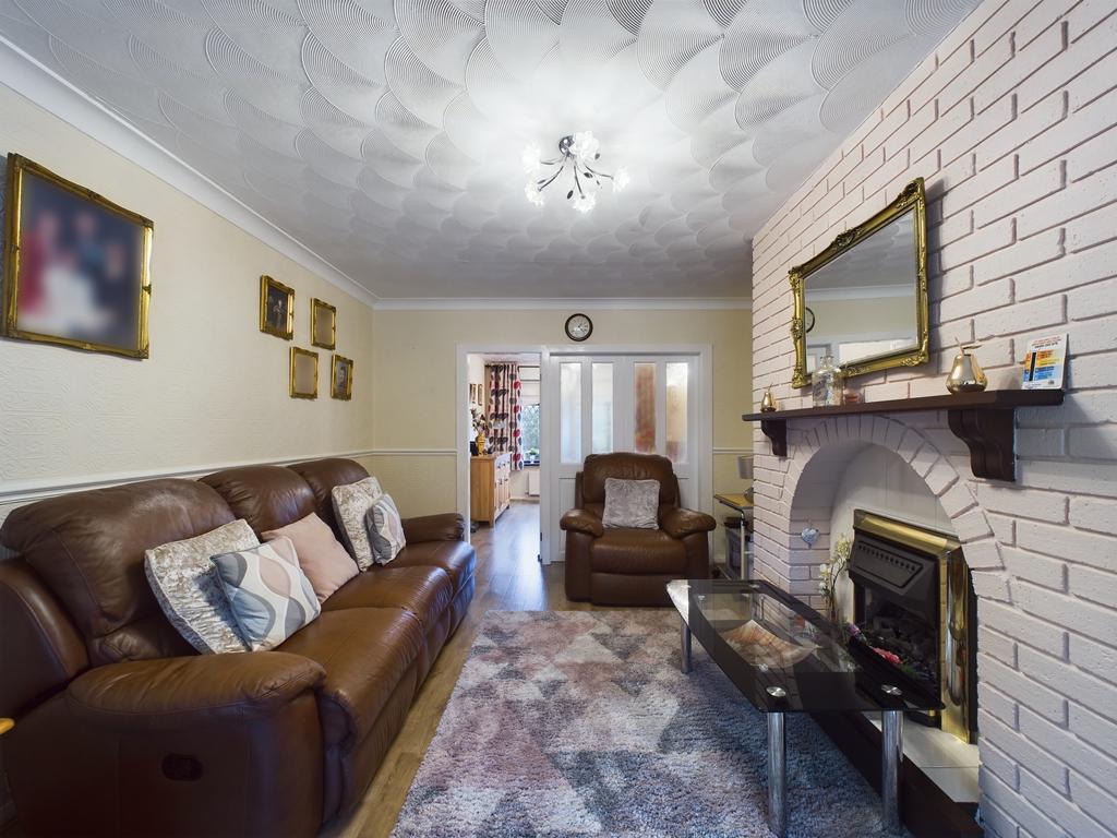 Laburnum Avenue, Laffak, St Helens, WA11 2 bed semidetached bungalow