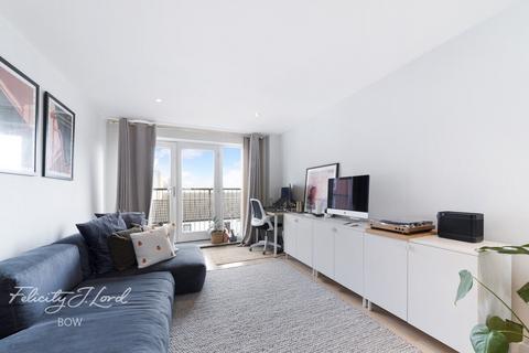 2 bedroom apartment for sale - Bevan Court, Tredegar Road, London, E3