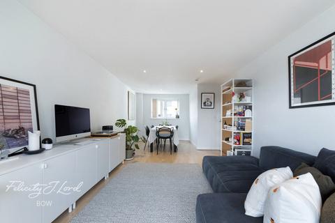 2 bedroom apartment for sale, Bevan Court, Tredegar Road, London, E3