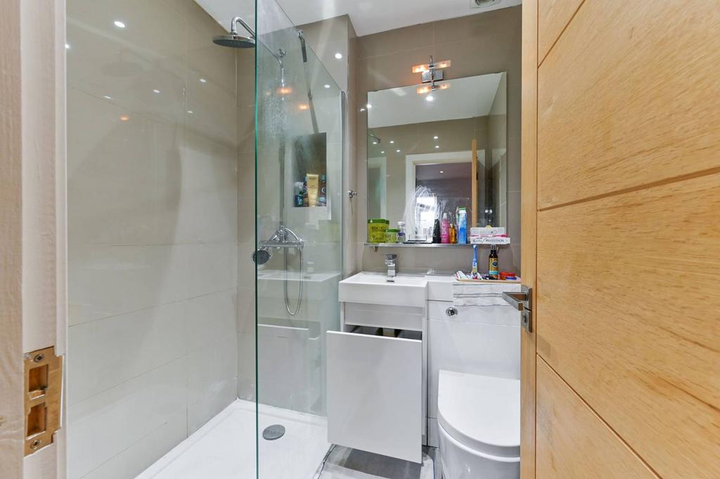 Thornton Heath, Thornton Heath, CR7 Studio to rent £800 pcm (£185 pw)