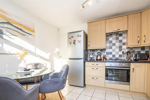 2 bedroom semi-detached house to rent, Cranford Gardens, West Bridgford, Nottingham, Nottinghamshire, NG2