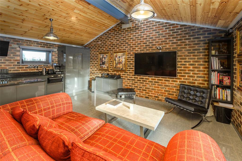 Manager's Lodge