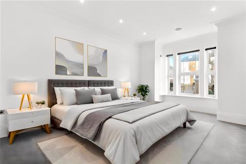 40b Rosemont Road, London, W3 9LY