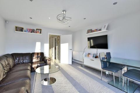 3 bedroom terraced house for sale, Swannells Walk, Chorleywood.