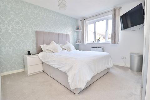 14 Cheviot Way, Verwood, BH31 6UG