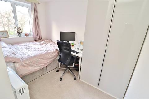 14 Cheviot Way, Verwood, BH31 6UG