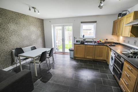 4 bedroom terraced house for sale, Scholars Way, Dagenham, RM8