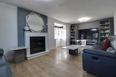 124 Appleton Drive, Basingstoke, RG24 9RX