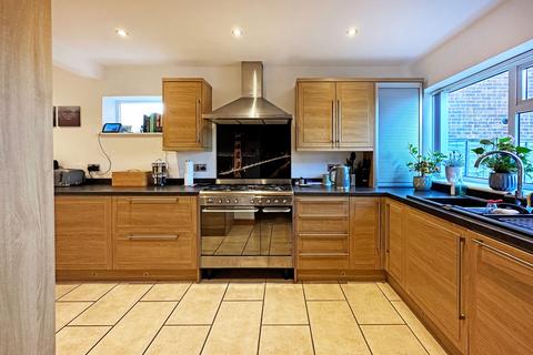 72 Chantry Heath Crescent, Knowle, Solihull, B93 9NJ