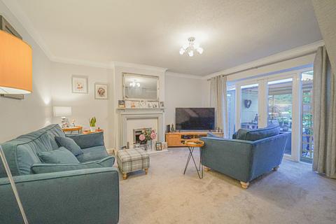 72 Chantry Heath Crescent, Knowle, Solihull, B93 9NJ