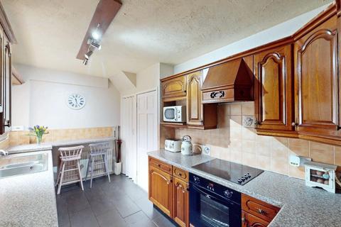 47 Central Drive, Westhoughton, Bolton, BL5 3DU