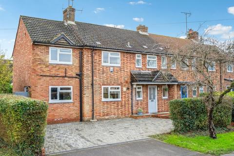 79 Candlemas Mead, Beaconsfield, HP9 1AR