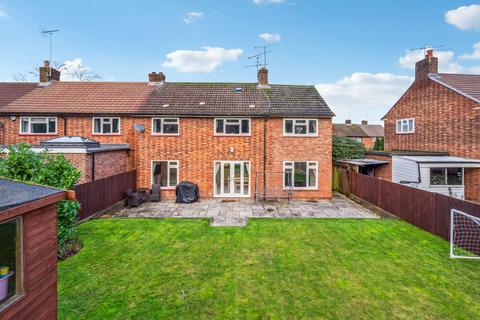 79 Candlemas Mead, Beaconsfield, HP9 1AR