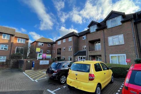 2 bedroom flat for sale, Trinity Court, Marlow SL7