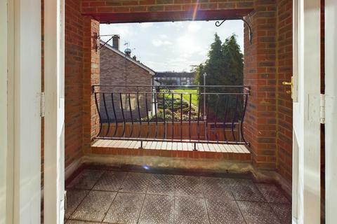 2 bedroom flat for sale, Trinity Court, Marlow SL7