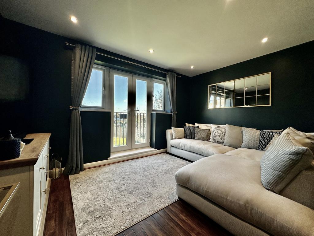Living/Dining Room 3