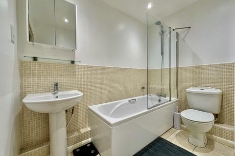 3, Liberty Apartments, 19 Devon Road, Watford, WD24 4HS