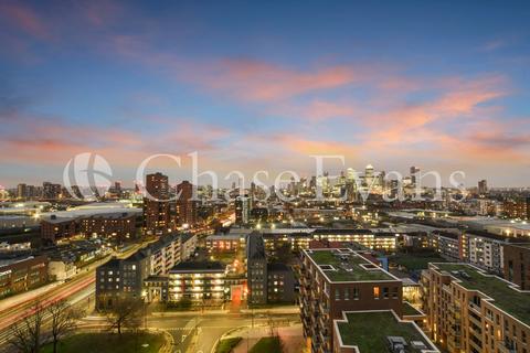 3 bedroom apartment for sale, Marner Point,  St Andrews, Bromley By Bow, E3