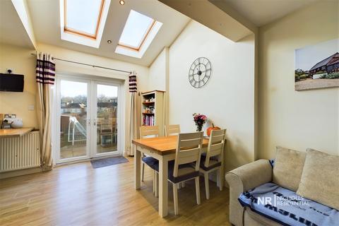 67 Ashby Avenue, Chessington, KT9 2BT