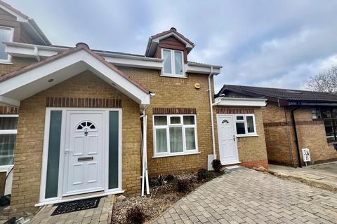undefined, Andrews Close, Harrow HA1