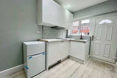 undefined, Andrews Close, Harrow HA1
