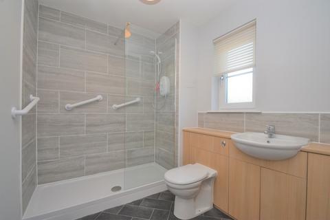 undefined, Renfrew Court, Causewayhead FK9