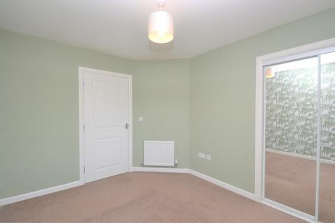 undefined, Renfrew Court, Causewayhead FK9