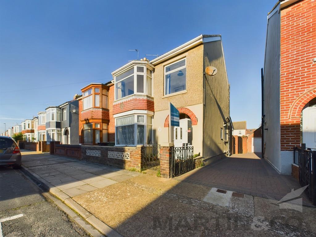 Madeira Road, Hilsea 3 bed semidetached house for sale £325,000