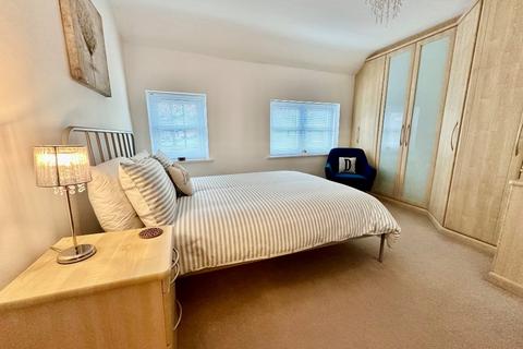 7 North Side, Hutton Rudby, Yarm, TS15 0DA