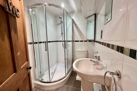7 North Side, Hutton Rudby, Yarm, TS15 0DA