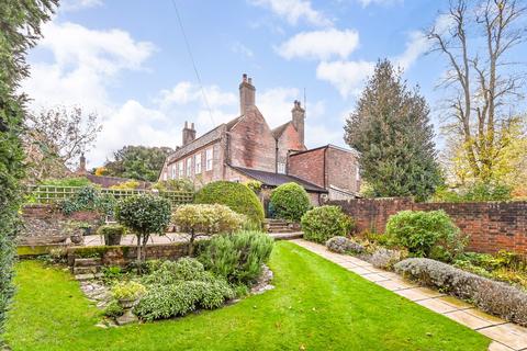 4 bedroom village house for sale, DROXFORD