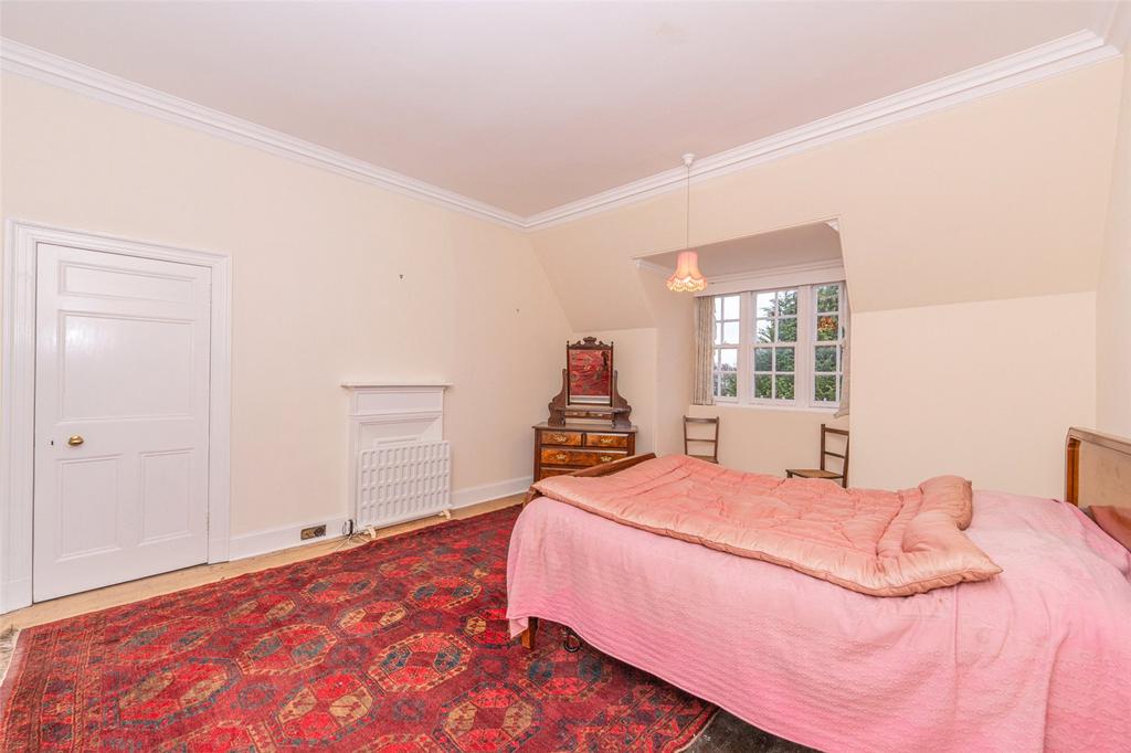 Bedroom 1 Alt