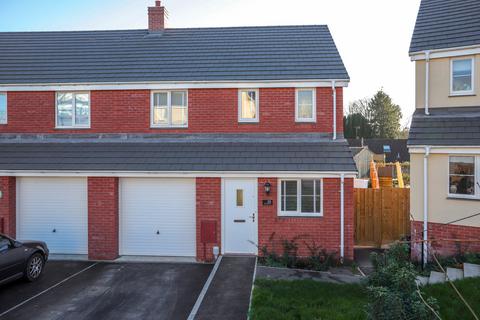 3 bedroom semi-detached house to rent, Sovereign Road, Newton Abbot