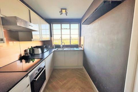 1 bedroom flat for sale, Furze Hill, Hove