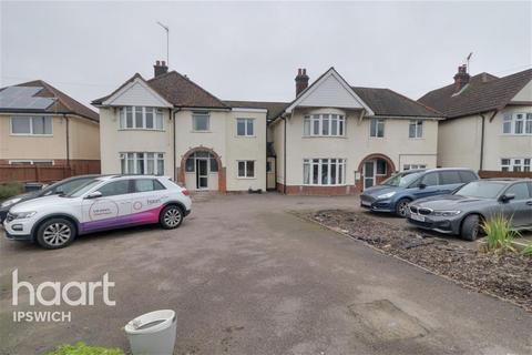 1 bedroom in a house share to rent, Felixstow Road