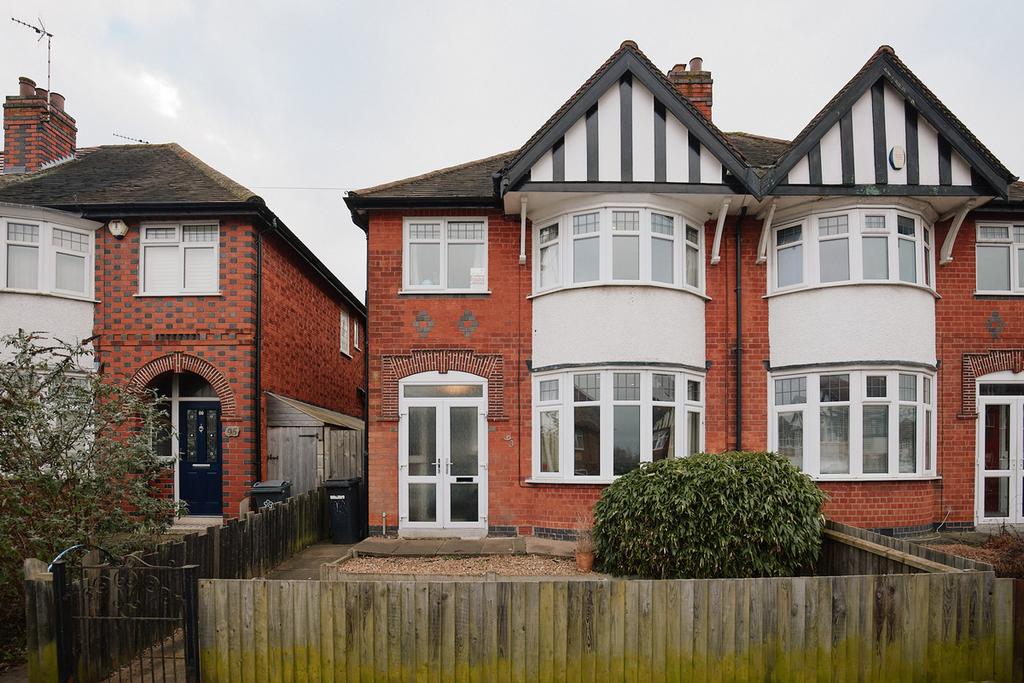 Ainsdale Road, Western Park, LE3 3 bed semidetached house for sale £290,000