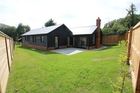 3 bedroom detached bungalow for sale, Clapton Hall Lane, Dunmow