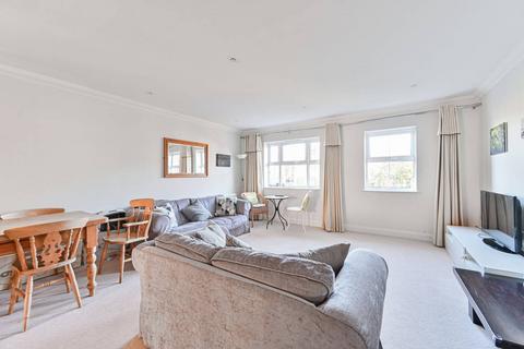 4 bedroom terraced house for sale, Hayes Grove, East Dulwich, London, SE22