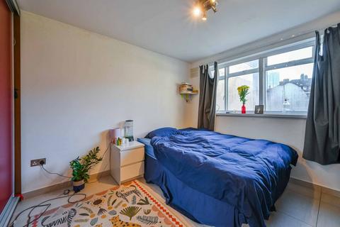 1 bedroom flat for sale, East Road, Islington, London, N1