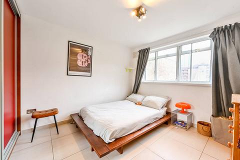 1 bedroom flat for sale, East Road, Islington, London, N1