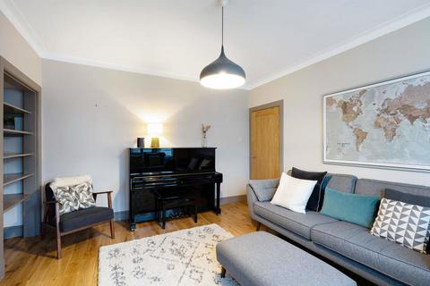 4 bedroom semi-detached house to rent, 13 Beech Avenue, Bearsden, Glasgow, G61 3EU