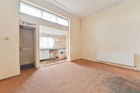 1 bedroom flat for sale, Christchurch Road, Tulse Hill, London, SW2