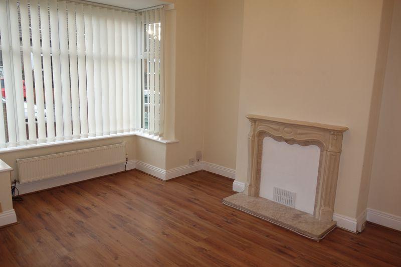 Bloomfield Road, Darlington 3 bed semidetached house £750 pcm (£173 pw)