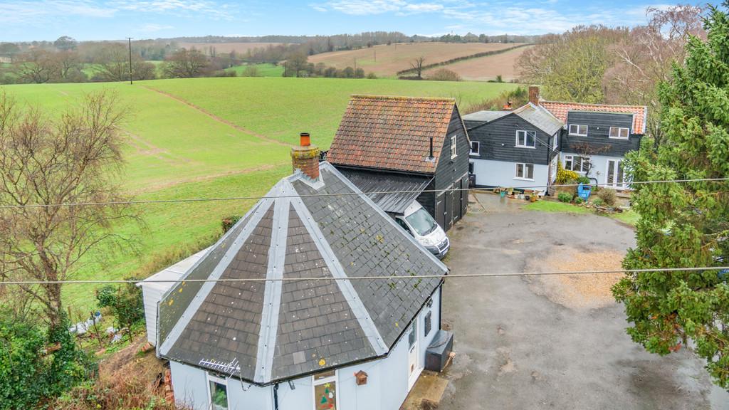 Washbrook, Ipswich 3 bed detached house for sale £600,000