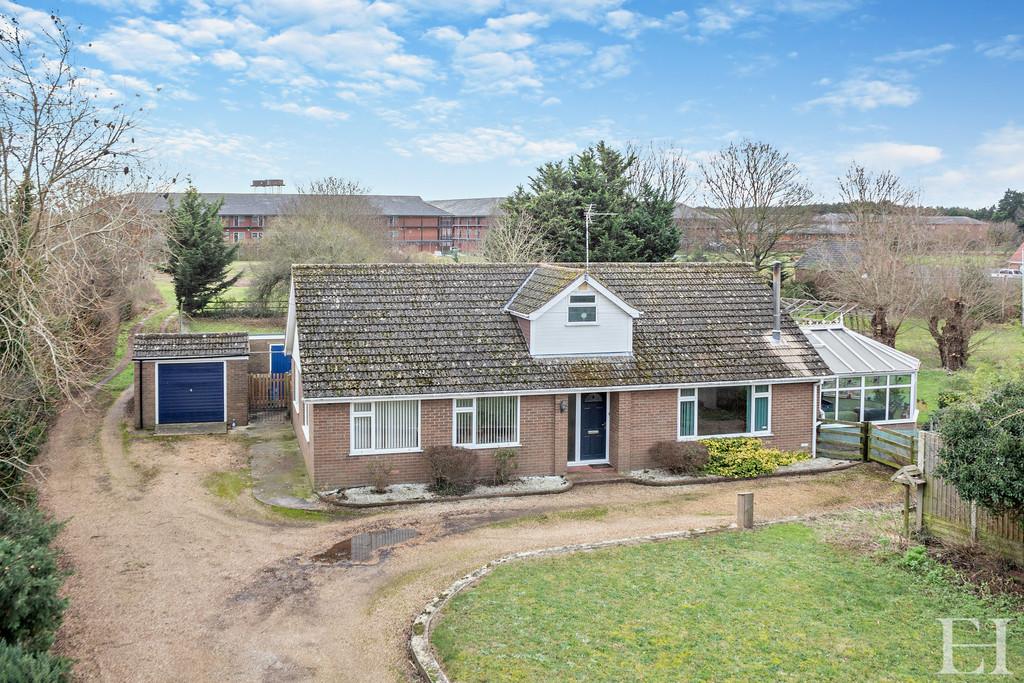 Bury St. Edmunds, Suffolk 5 bed detached bungalow for sale £750,000