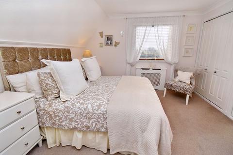 3 Auchinvole Crescent, Kilsyth, Glasgow, G65 9LU